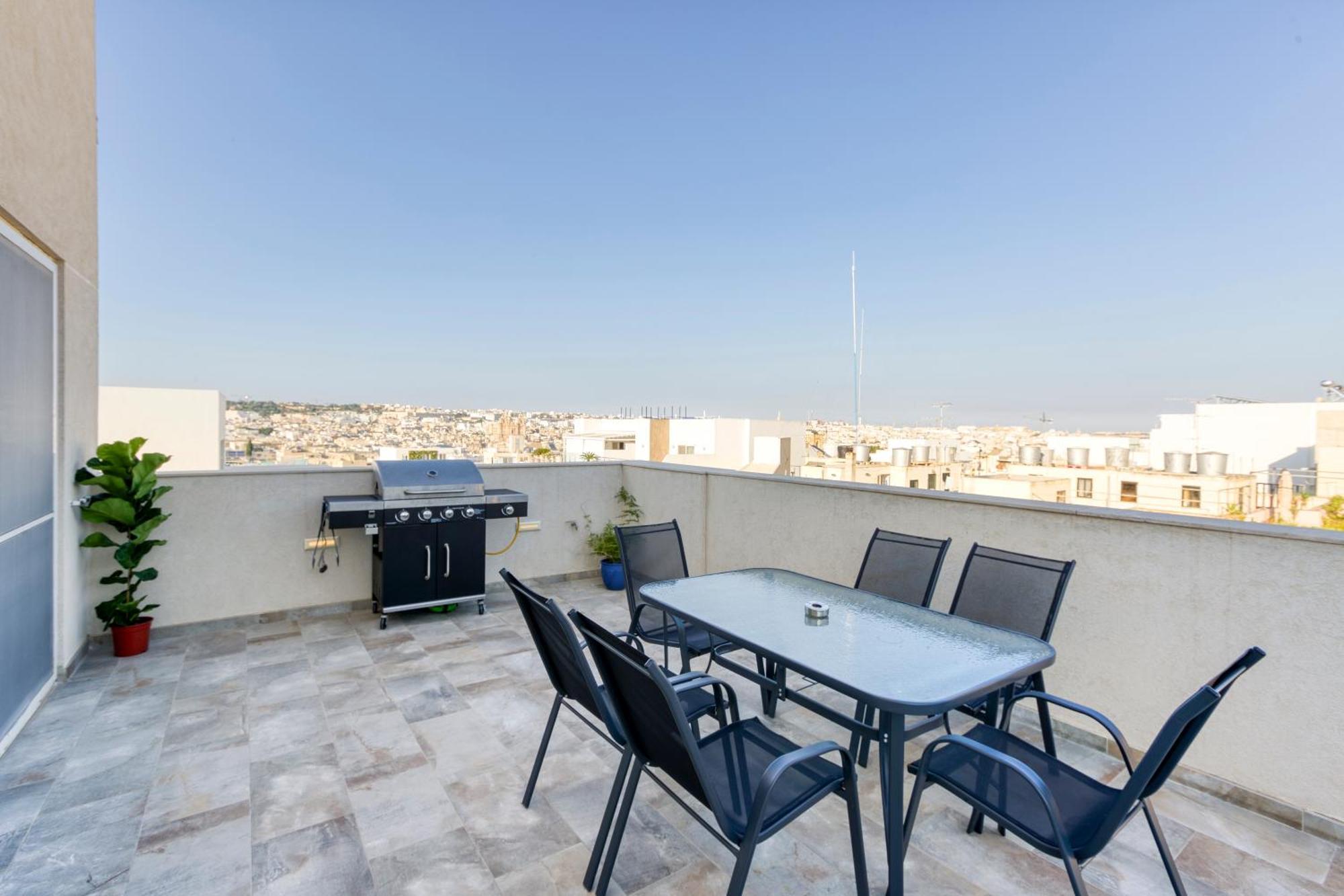 Annitchka Mansions - Penthouse In Central Malta Birkirkara Dış mekan fotoğraf