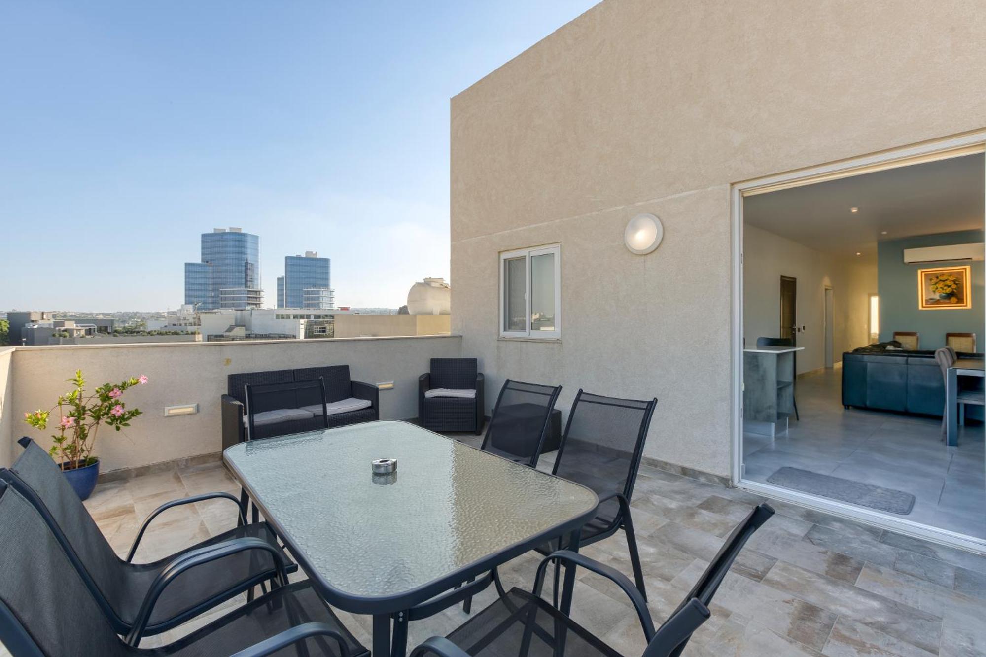 Annitchka Mansions - Penthouse In Central Malta Birkirkara Dış mekan fotoğraf